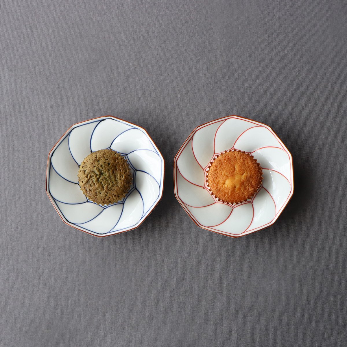 ネジリ線 5寸皿 青線 / 赤線 | 和食器通販 有田焼 山忠｜おしゃれで