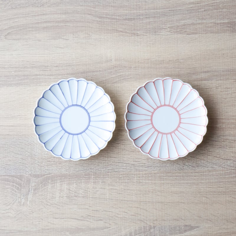 菊割5寸皿 青線 / 赤線 | 和食器通販 有田焼 山忠｜おしゃれでモダンな