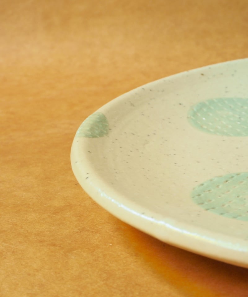 ドット柄プレート | うつわ と ざっか 器人器人