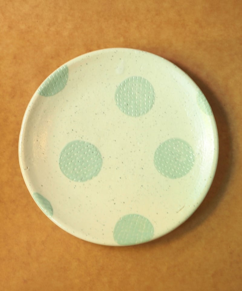 ドット柄プレート | うつわ と ざっか 器人器人