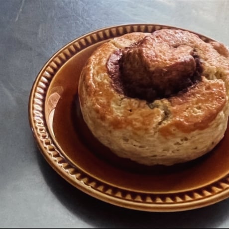 ippe coppe bakery・シナモンロールスコーン8個セット ※冷凍発送※