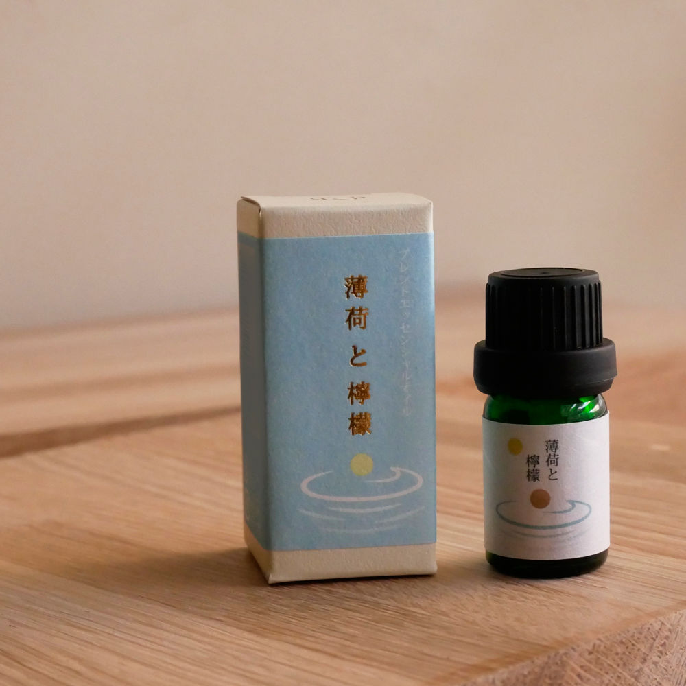 一十八日 ブレンドエッセンシャルオイル 薄荷 と 檸檬5ml | 和精油一十八日