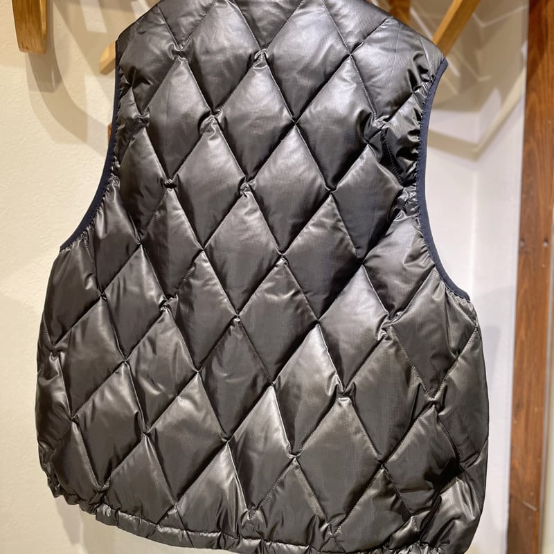 FEAT ダイヤキルティング 高機能ダウンベスト | THE M.B