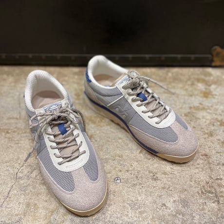KARHU retro classic スニーカー