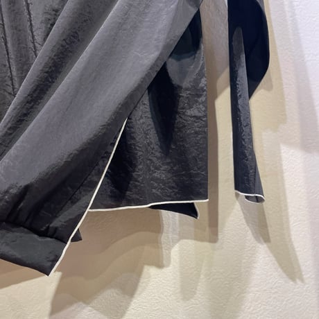 1001 シーアーアシンメトリーTOPS