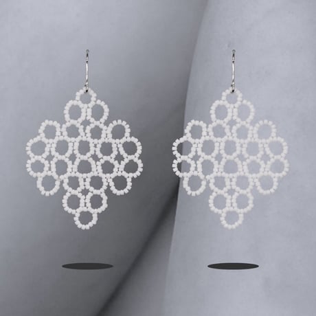 GON Yura Yura  pierced/earrings