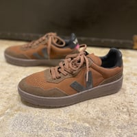 VEJA BROWN eco SUEDE