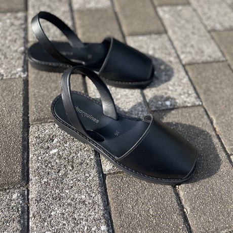 minorquines レザーバックストラップサンダル Men's