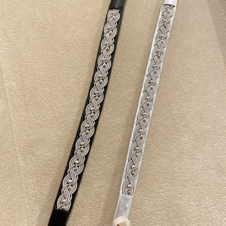 WHITE MB限定　ねじりつぶつぶブレス