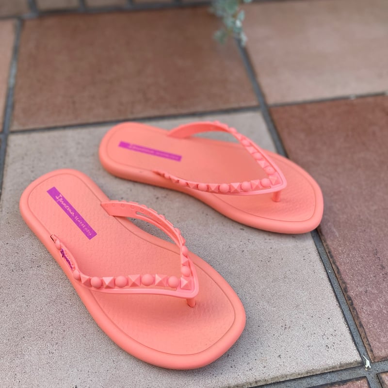 3Dスタッズデザイン トング型 ビーチサンダル Brazil | THE M.B