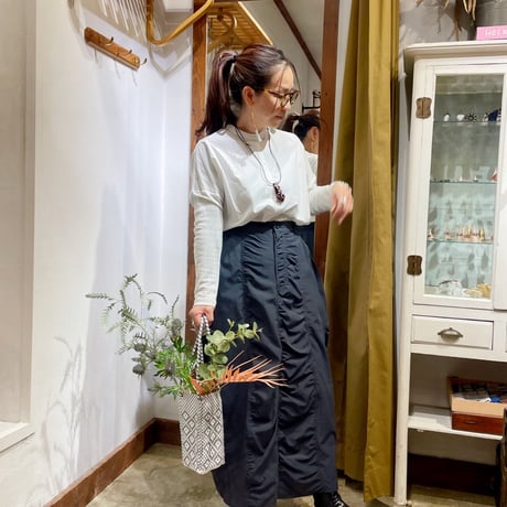 ナイロンWave ロングスカート