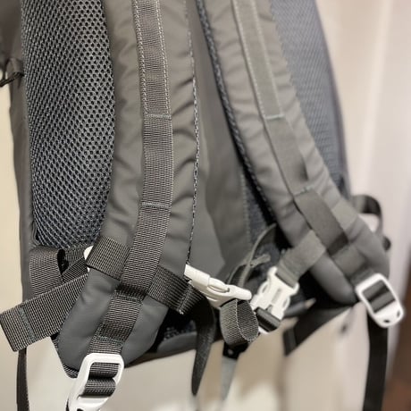 UK🇬🇧防水BACK PACK