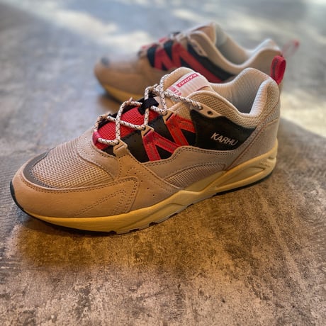 KARHU Fusion Limited WHITE/blue   /PINK