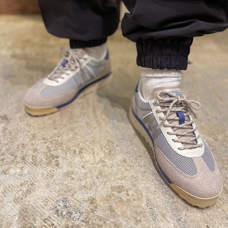 KARHU retro classic スニーカー