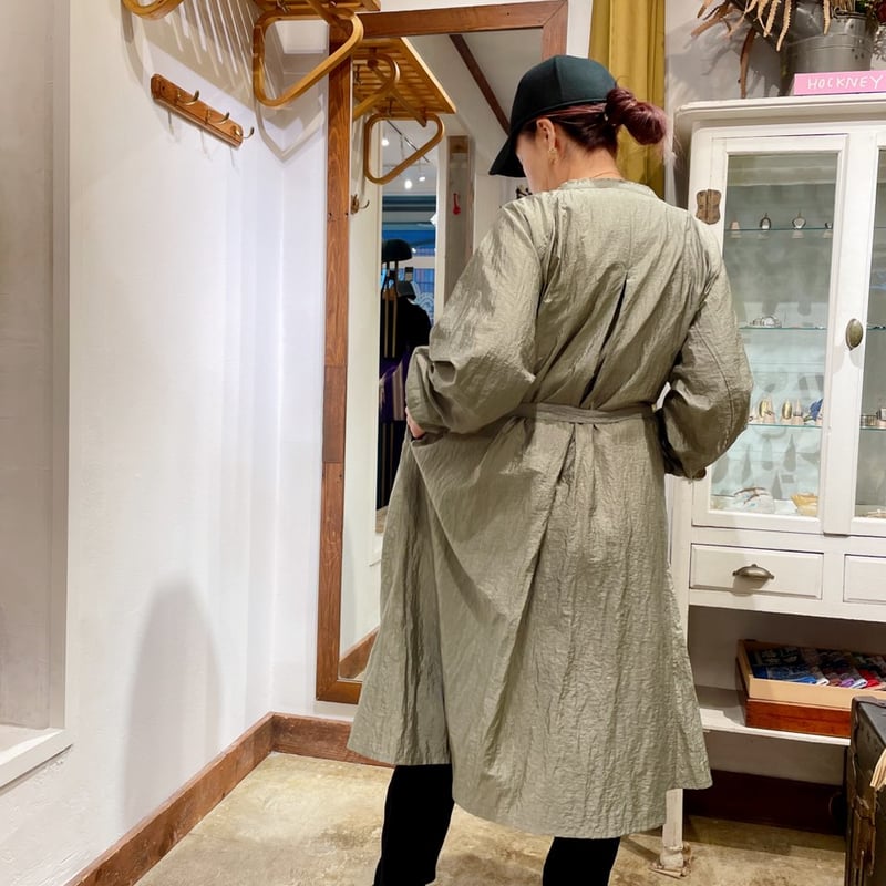 stella ciffon シャインシワ加工ナイロンコート | THE M.B