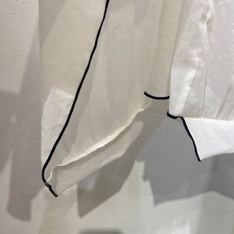 1001 シーアーアシンメトリーTOPS