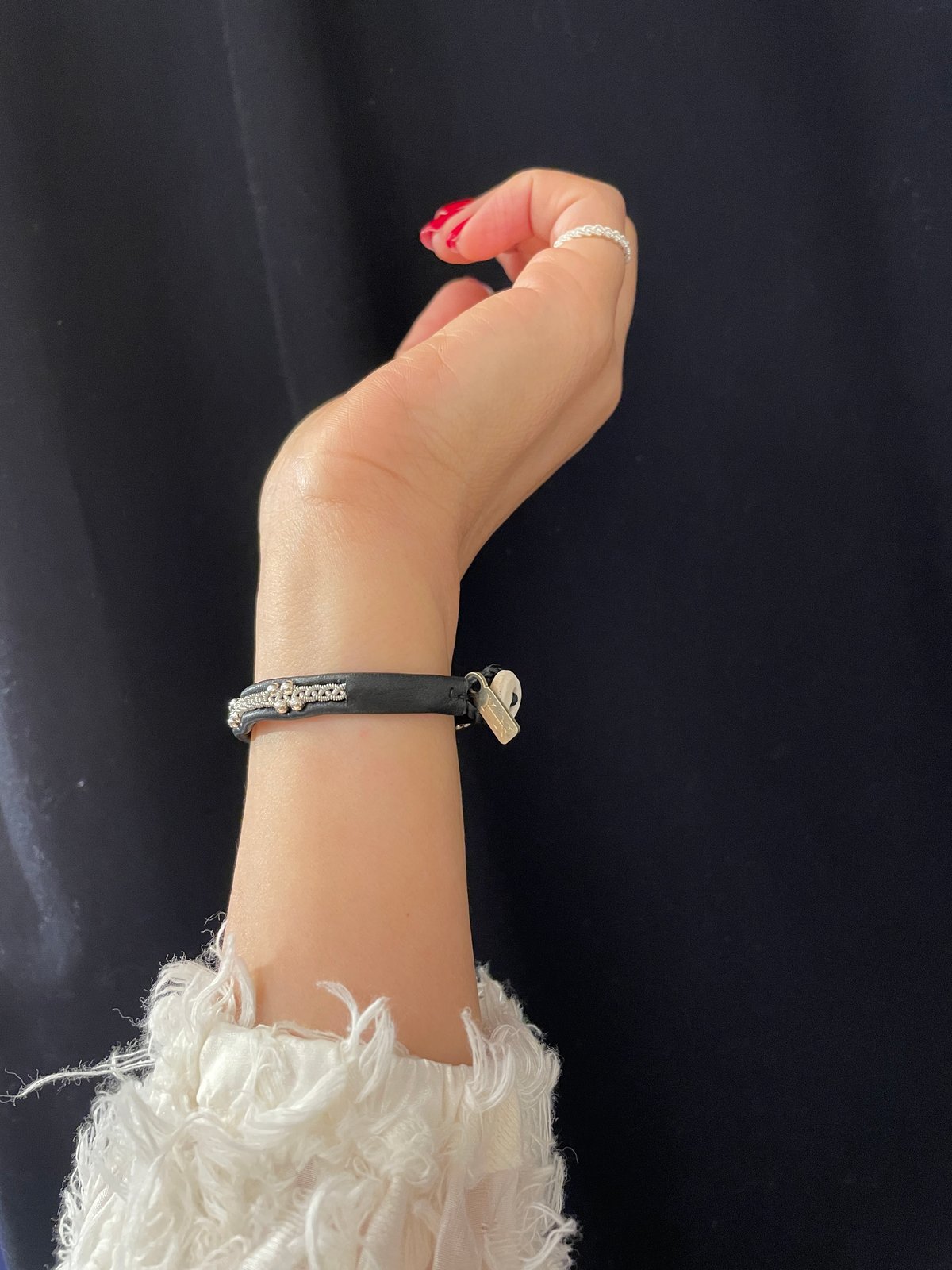 YOHEI NOGUCHI MB別注レザー ト4つぶ細ブレス | THE M.B