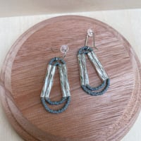 GON Tubu Tubu pierced
