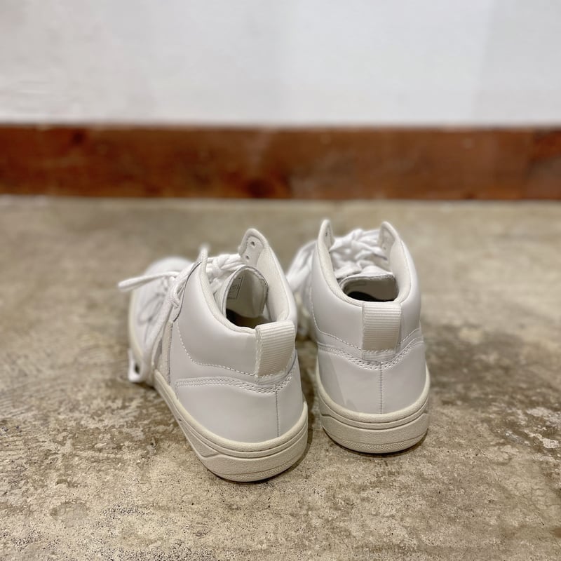 VEJA レザーハイカット オールホワイト | THE M.B