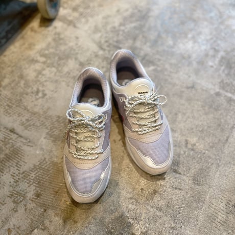 KARHU スリッポン AREA
