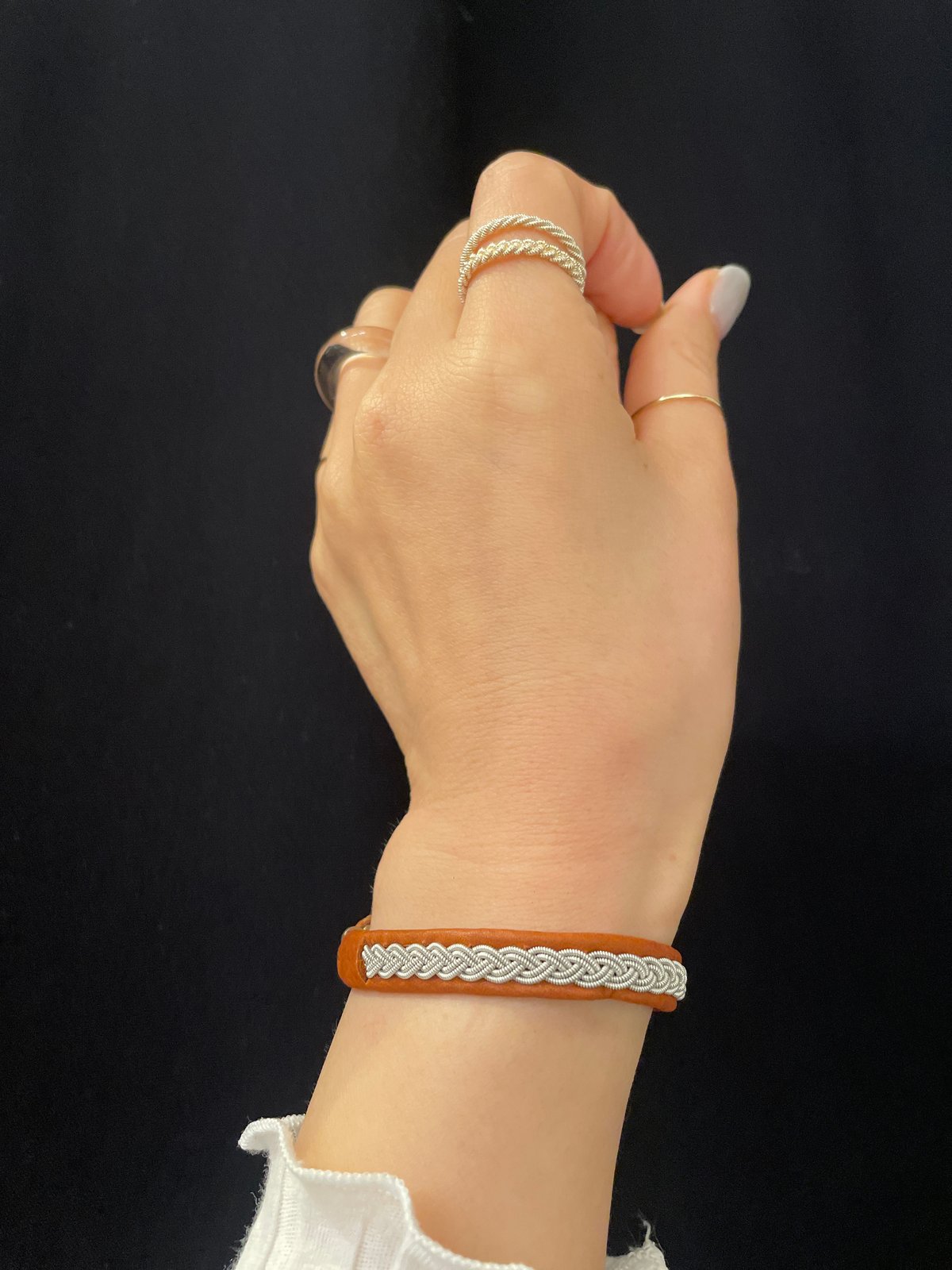 ▼YOHEI NOGUCHI レザー　ブレスレット　箱付き　美品 ▽YOHEI NOGUCHI レザー ブレスレット 箱付き 美品 YOHEI