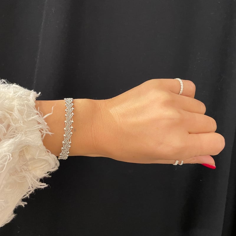 YOHEI NOGUCHI ブレスレット YOHEI NOGUCHI】幸せをもたらす！？サーミブレスレット | LEE