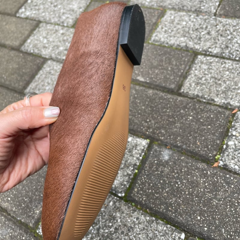 レザーハラコ切り込みフラットパンプス | THE M.B