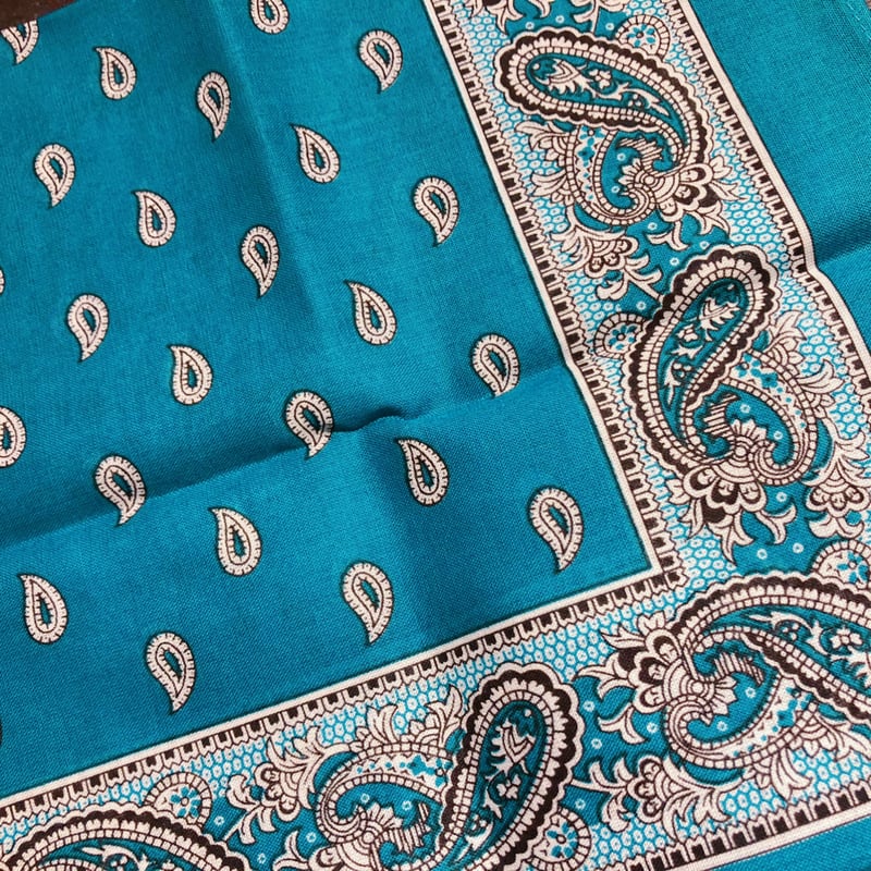 Classicペイズリー Swiss バンダナ ハンカチ | THE M.B