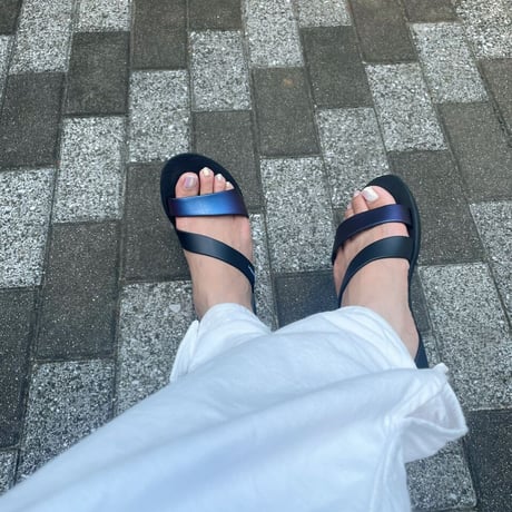 コンビ2ストラップ バックストラップ　ブラジルビーチサンダル