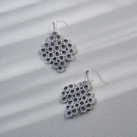 GON Yura Yura  pierced/earrings