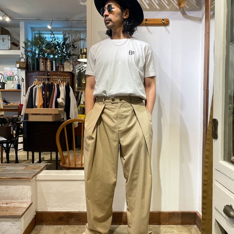 otoユニセックス タック美パンツ