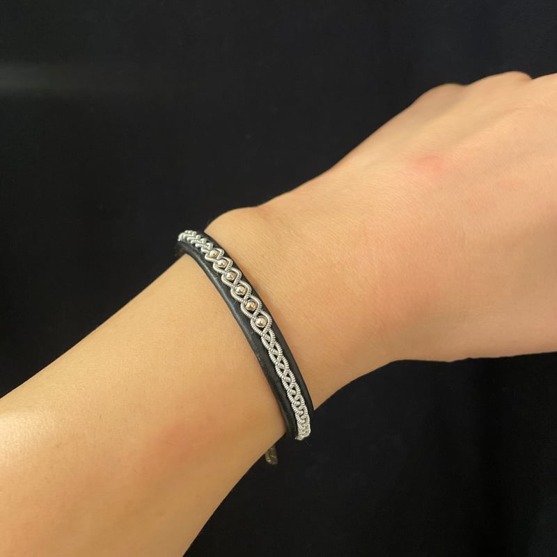 YOHEI NOGUCHI ブレスレット グレー MB別注SILVER 中央つぶつぶ 細ブレスレット YOHEI NOGUCHI | THE M.B