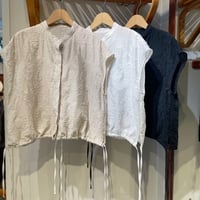 ジャガードフラワーペイズリーショートブラウス
