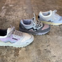 KARHU AREA95 スリッポン　NEW