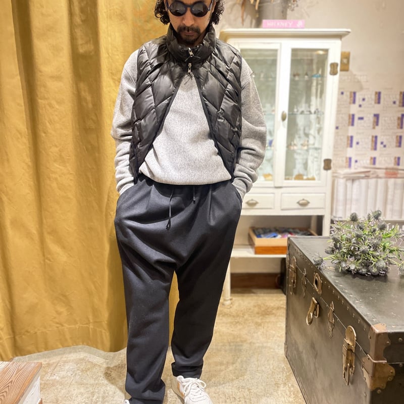 FEAT ダイヤキルティング 高機能ダウンベスト | THE M.B