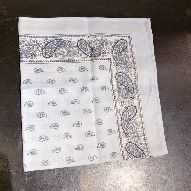 Classicペイズリー Swiss バンダナ ハンカチ | THE M.B