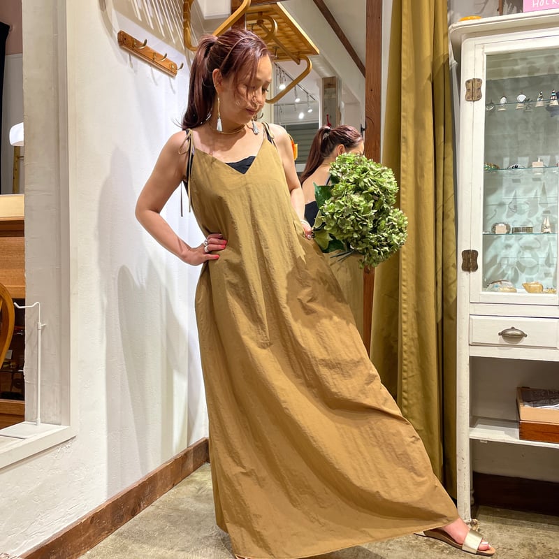 oto 深Vナイロンキャミワンピース | THE M.B