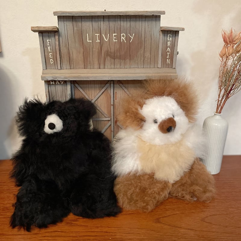 UK ライオンとクマ リアルアルパカファー | THE M.B