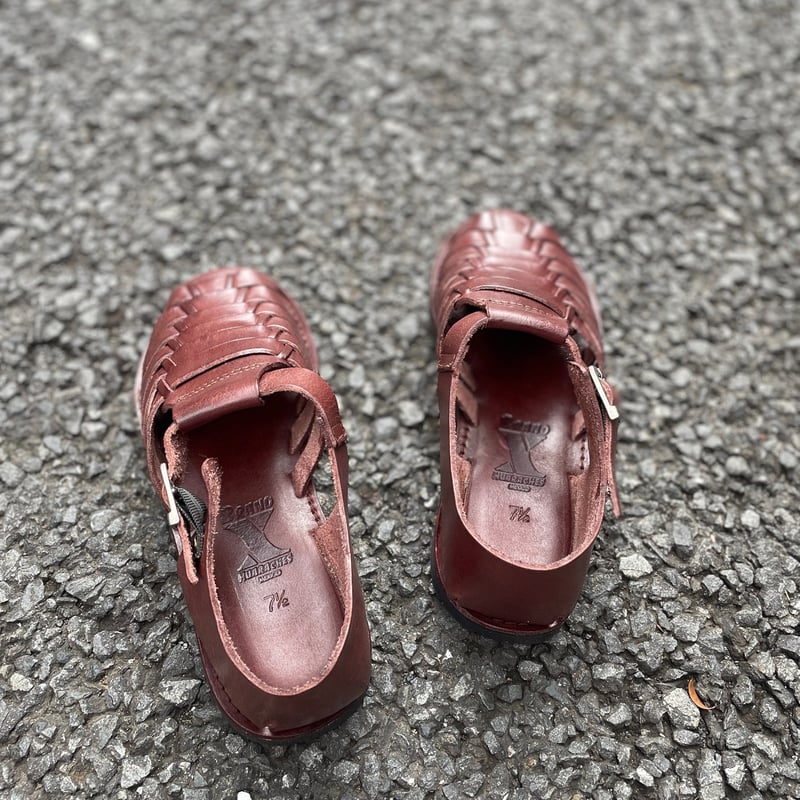 メキシコ製 スウェードレザーポンチョ フラワー柄 TWZ II TIARA｜-ROCKPORT 公式オンラインショップ-
