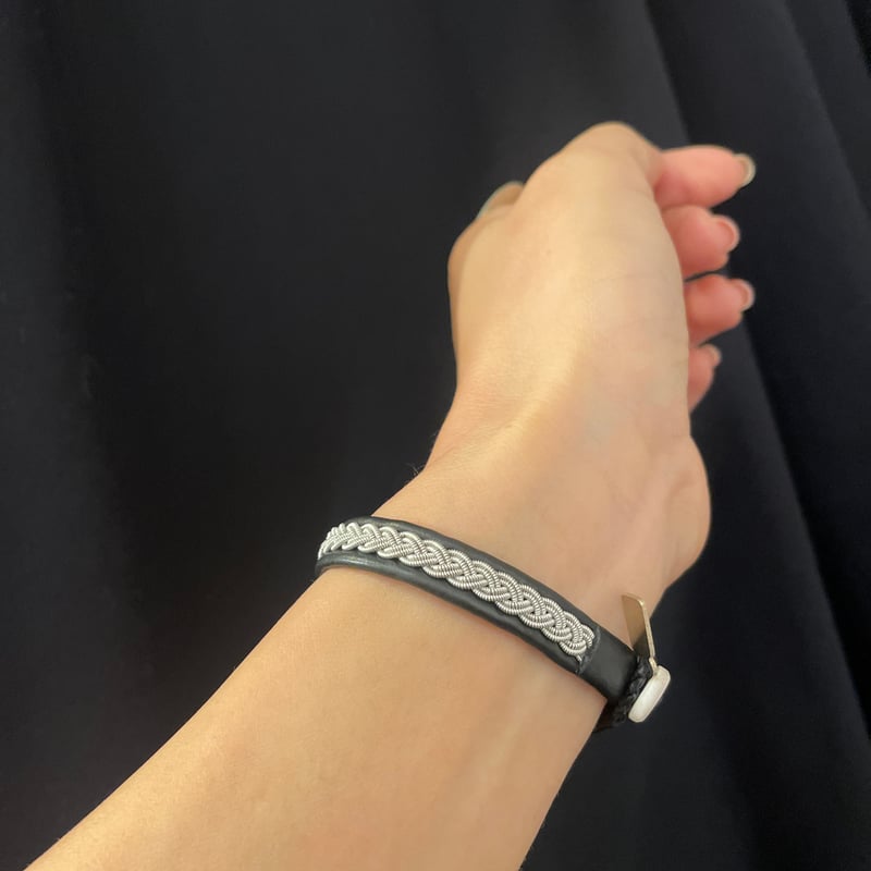 ▼YOHEI NOGUCHI レザー　ブレスレット　箱付き　美品 MB20周年別注 YOHEI NOHUCHI サーミブレス | THE M.B