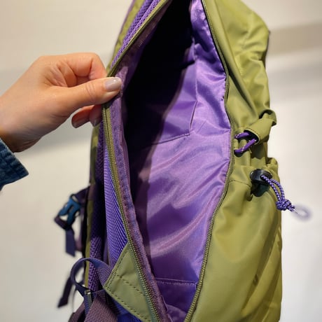 UK🇬🇧防水BACK PACK