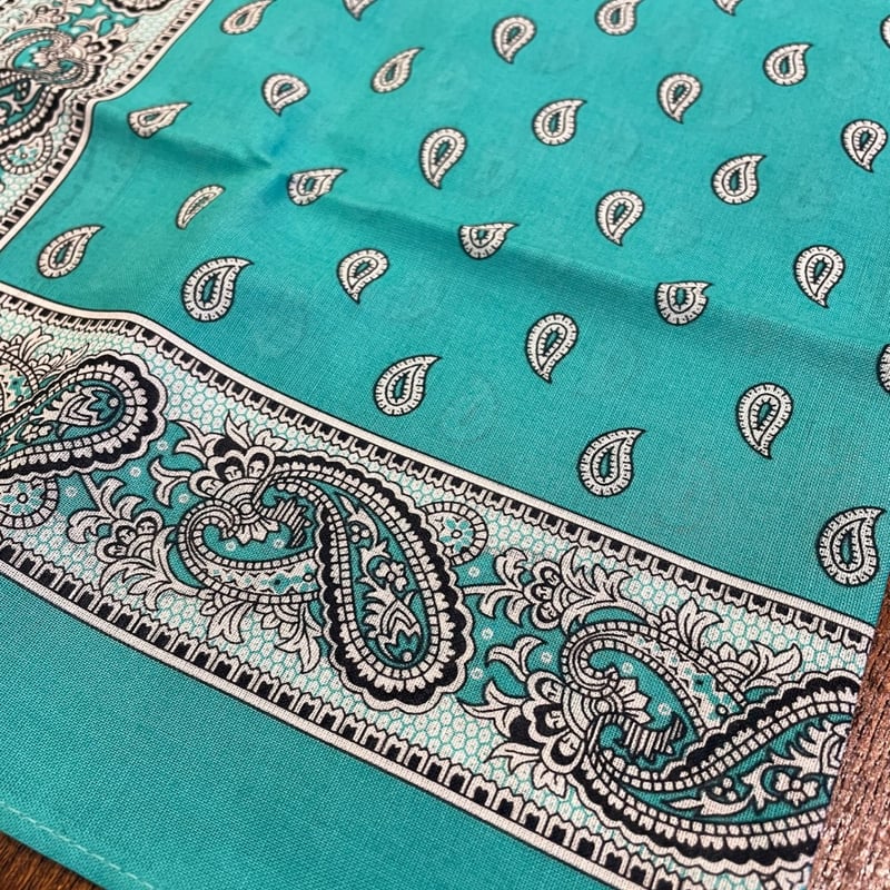 A.PRESSE アプレッセ ペイズリー バンダナ ハンカチ 楽天市場】made ペイズリー柄バンダナ ハンカチ 正方形 PAISLEYS