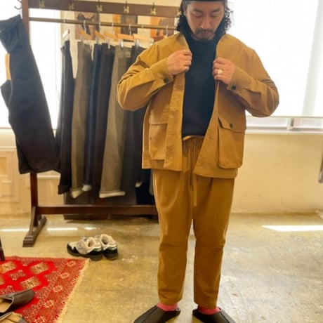 BASISBROEK ノーカラーモールスキンジャケット