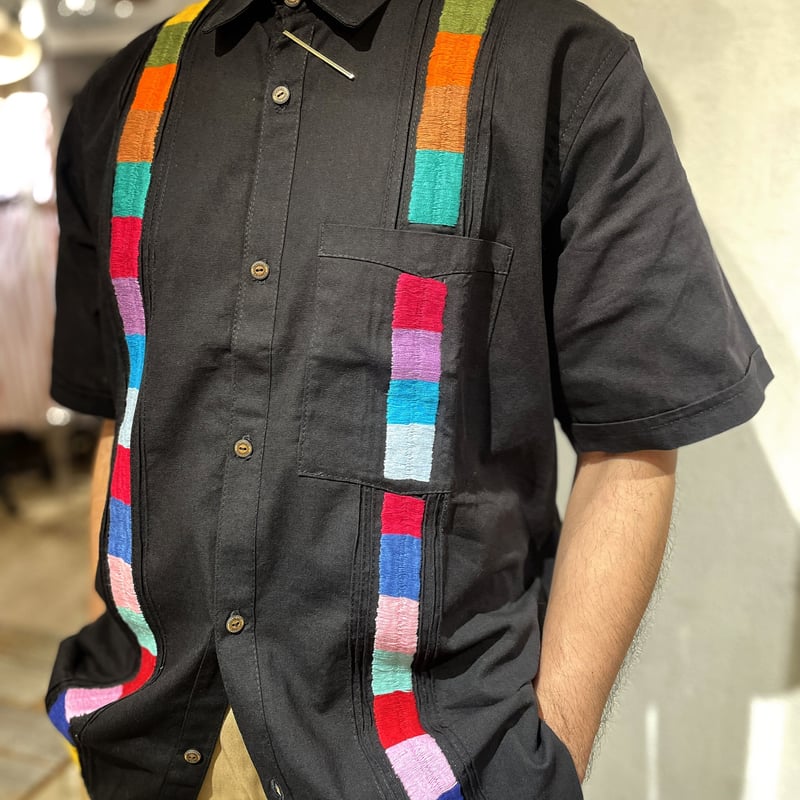 ABELES コットン手刺繍シャツ ABELES コットン手刺繍シャツ