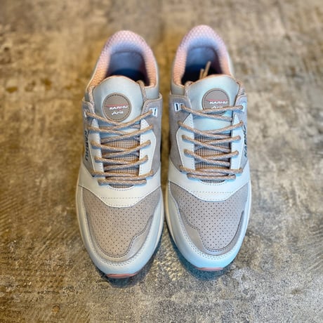KARHU スリッポン AREA