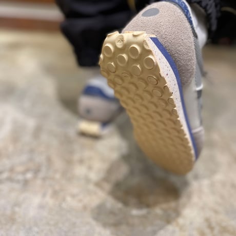 KARHU retro classic スニーカー