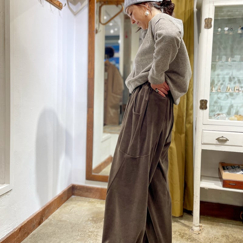 【未使用_size38】アエレ ベロア パンツ ANDERベロアパンツ（Women's） | THE M.B