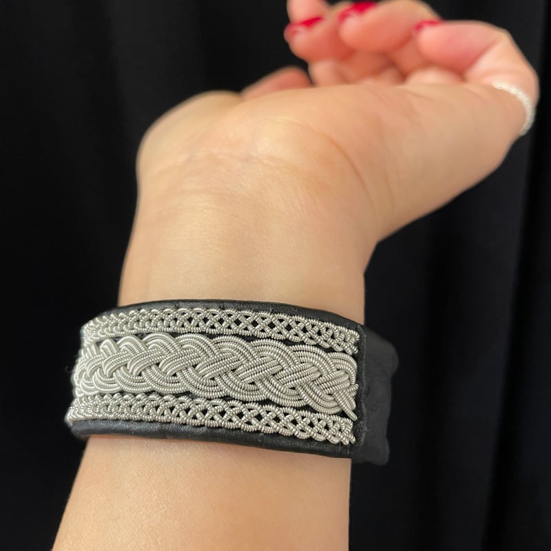 YOHEI NOGUCHI ブレスレット MB20周年別注 YOHEI NOGUCHI 3列ワイヤーブレスレット | THE M.B