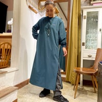 THOUSAND MILE 長袖裾ZIPスリットワンピース