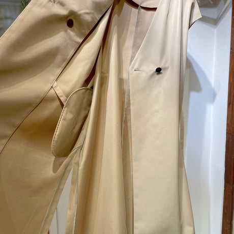 SLEEBLESS JACKET